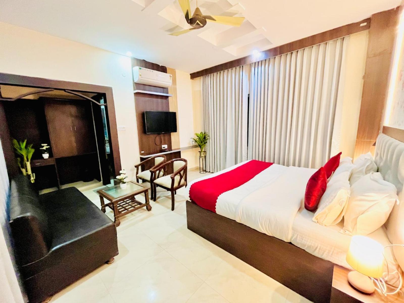 Hotel Ramawati Near Ganga Ghat Haridwār Εξωτερικό φωτογραφία