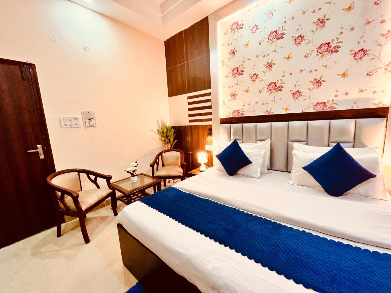 Hotel Ramawati Near Ganga Ghat Haridwār Εξωτερικό φωτογραφία